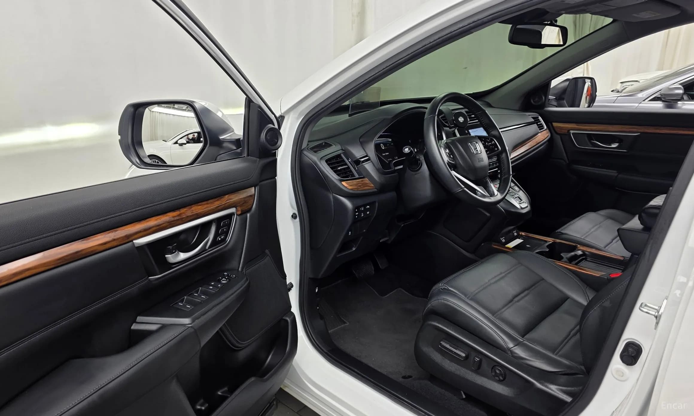 CR-V 5th generation