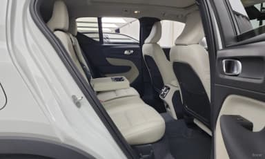 XC40