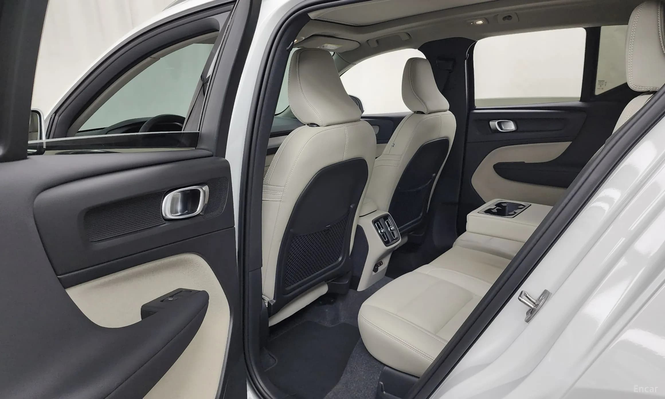 XC40