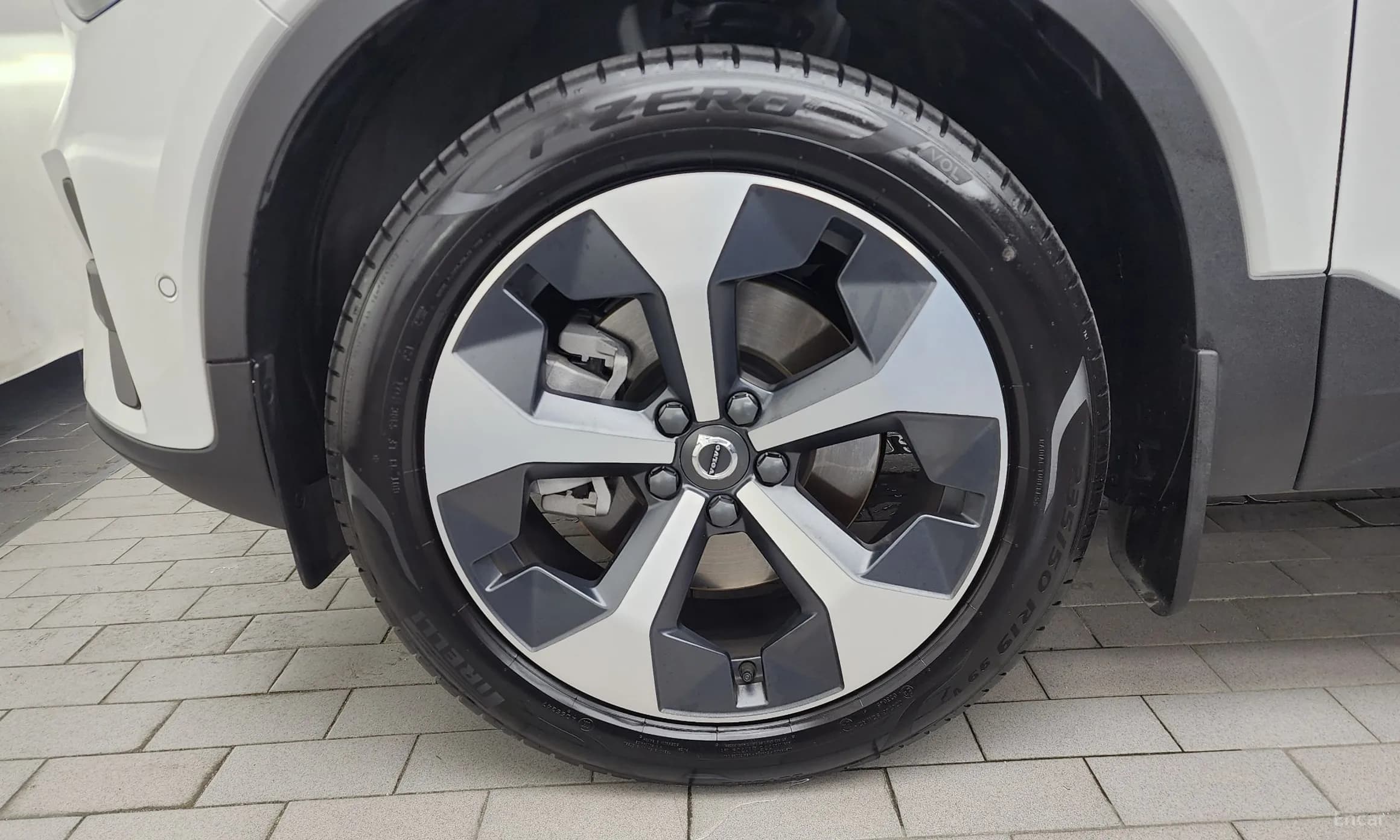 XC40