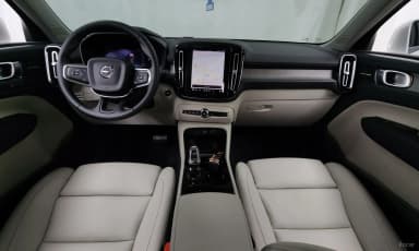 XC40