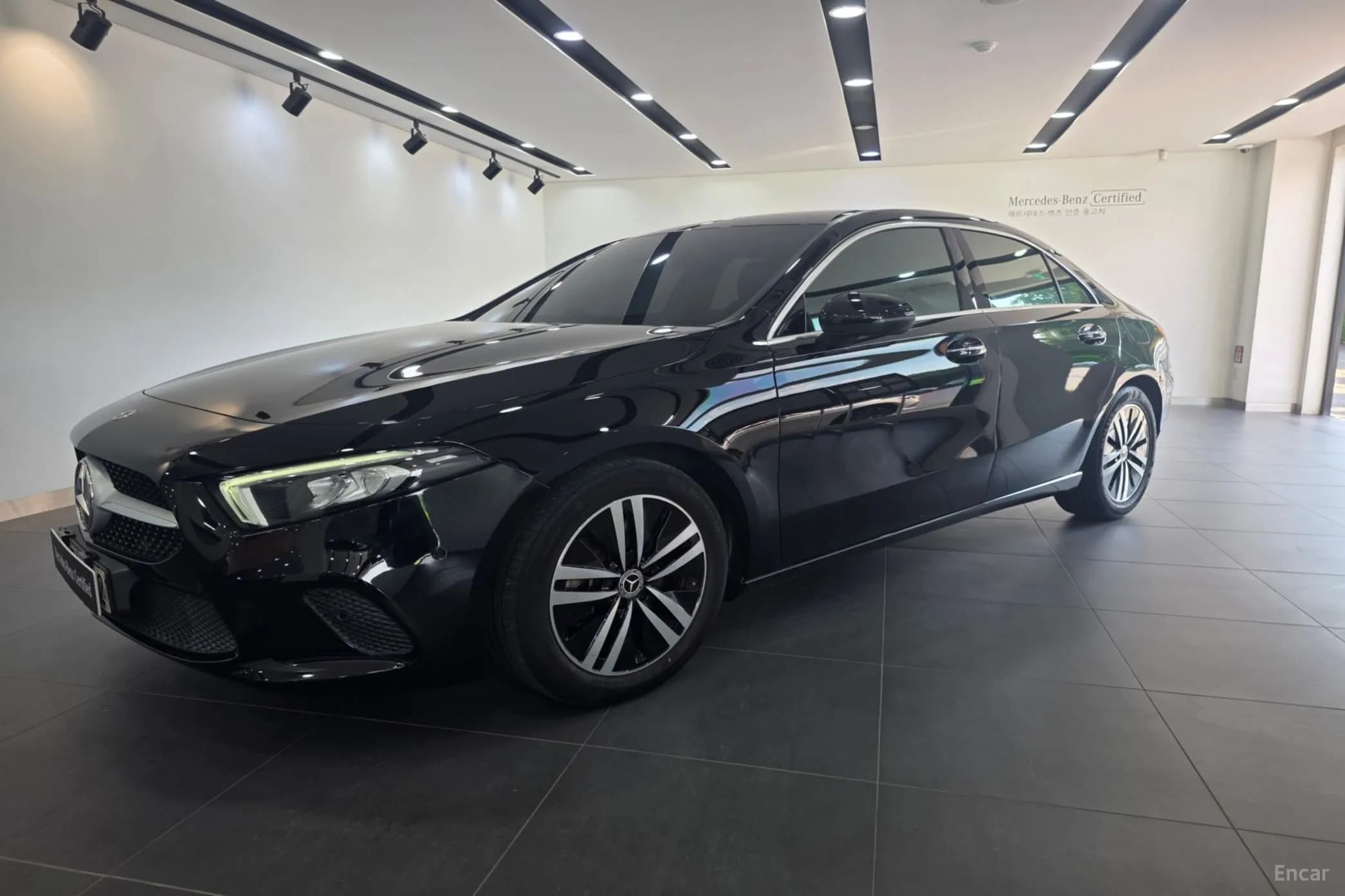 A-Class W177