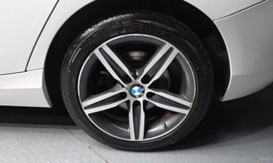 1 Series (F20)