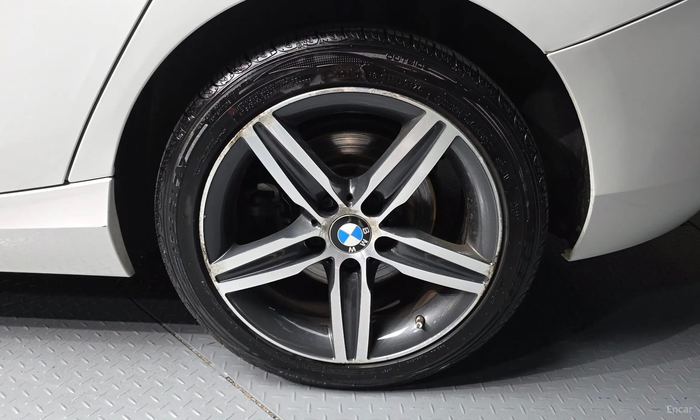 1 Series (F20)
