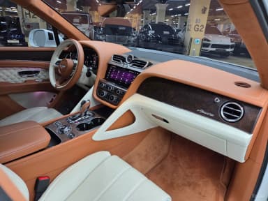 Bentayga