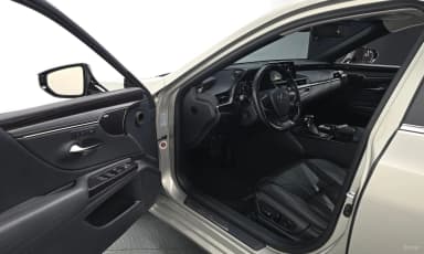 ES300h 7th Generation
