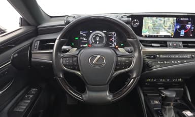 ES300h 7th Generation