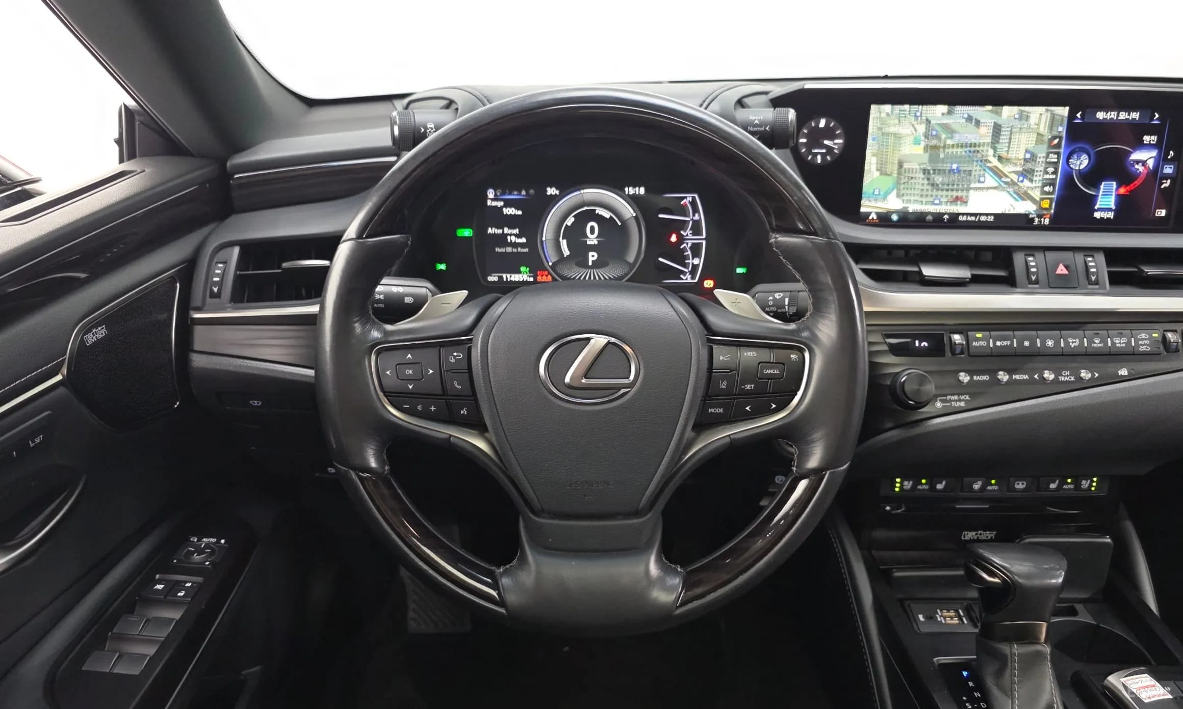 ES300h 7th Generation