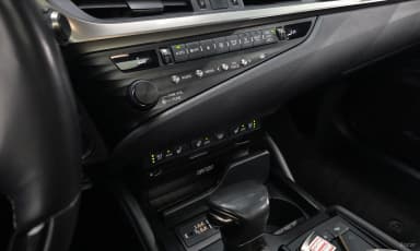 ES300h 7th Generation