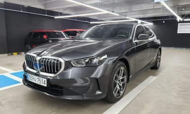 5 Series (G60)