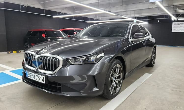 5 Series (G60)
