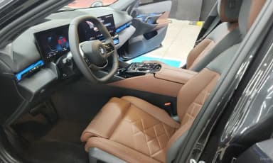 5 Series (G60)
