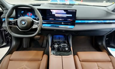 5 Series (G60)
