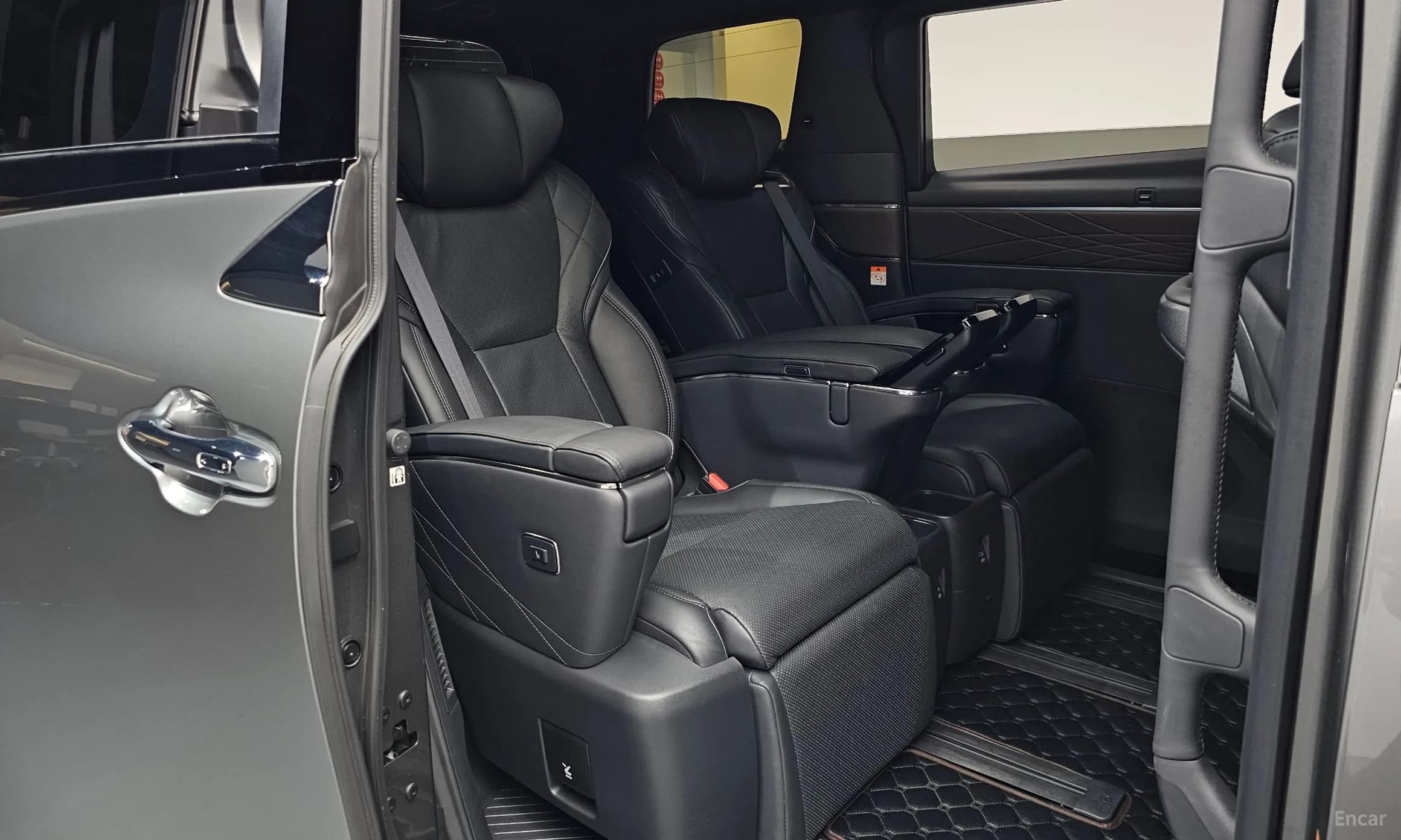 Alphard 4th Generation