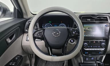 Berry New Tivoli