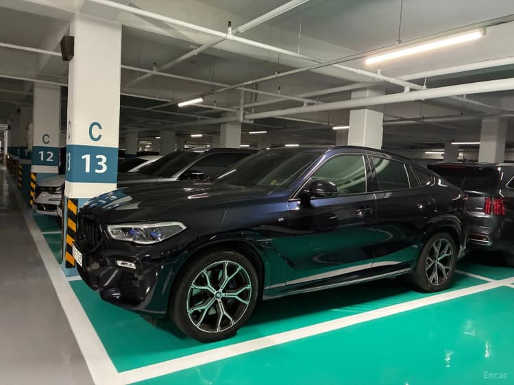 X6 (G06)