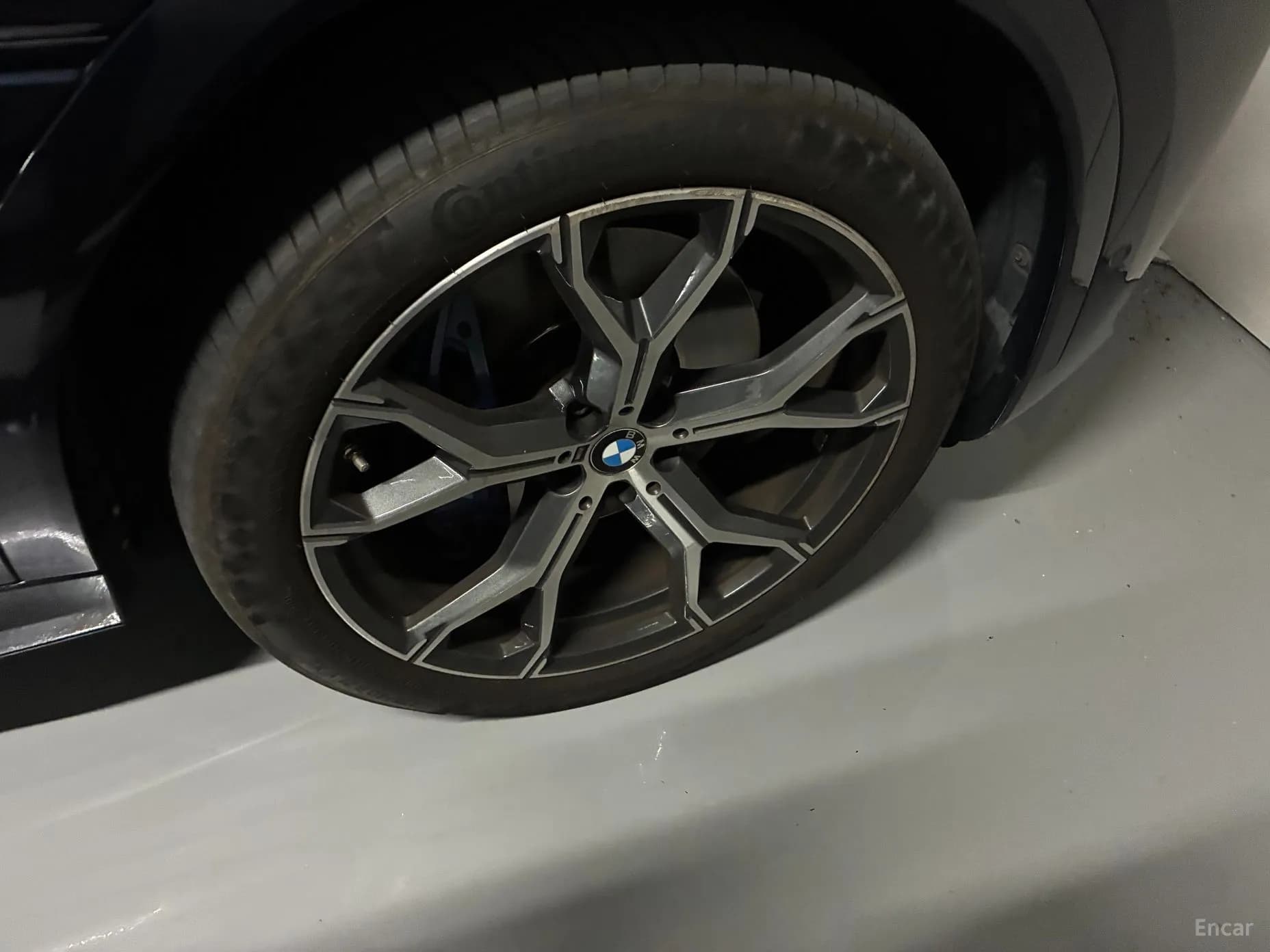 X6 (G06)