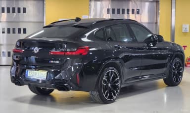 X4 (G02)