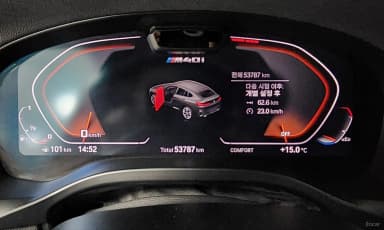 X4 (G02)