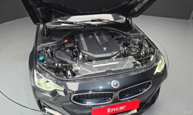 2 Series (G42)