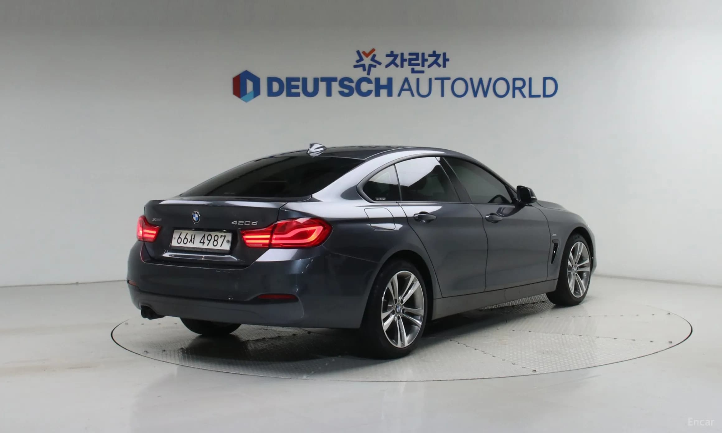 Series 4 (F32)