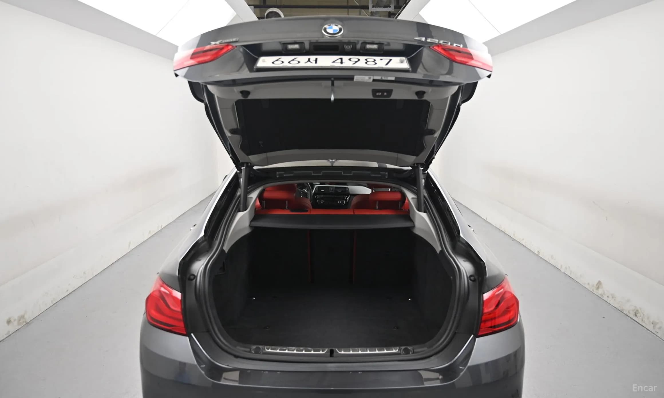 Series 4 (F32)
