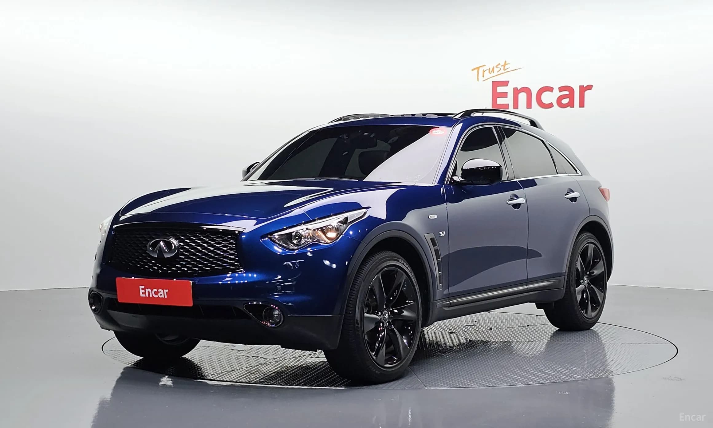 QX70