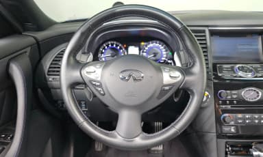 QX70