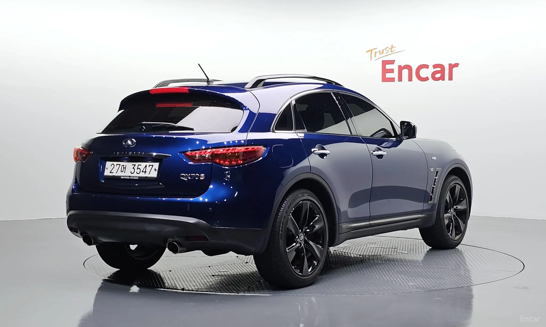 QX70