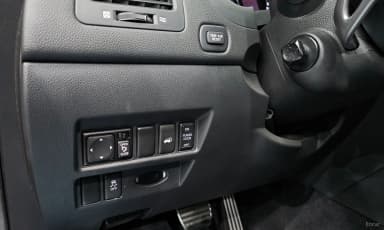QX70