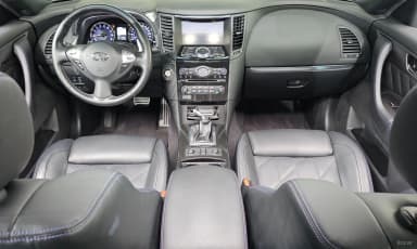 QX70