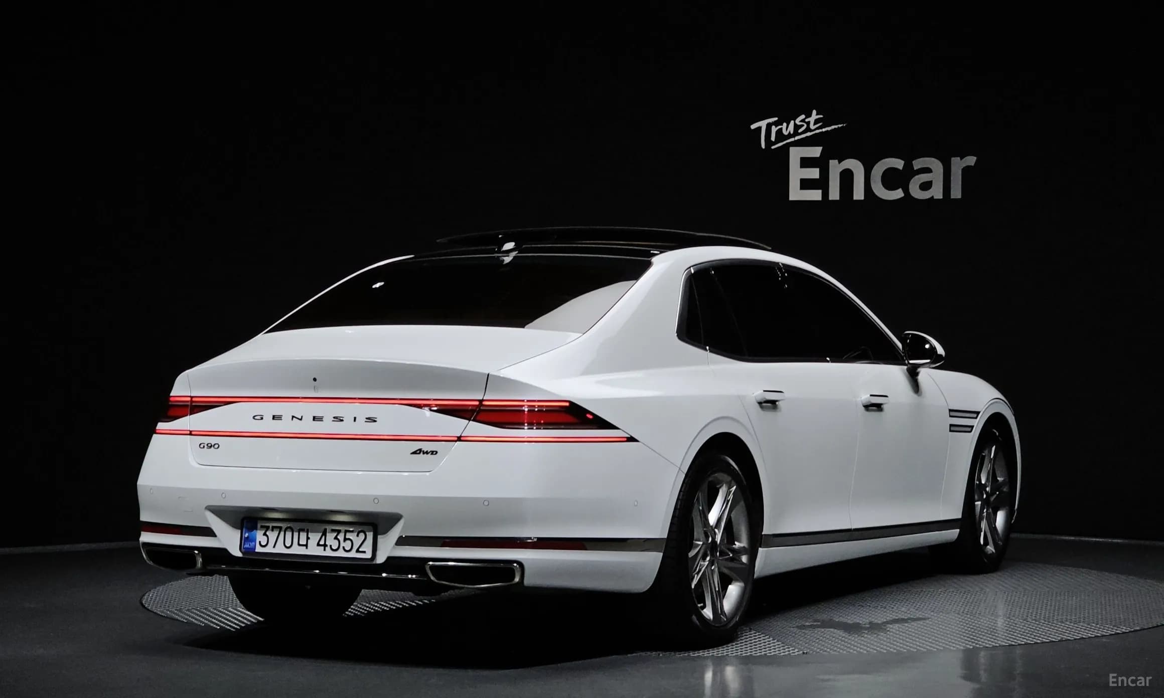 G90 (RS4)