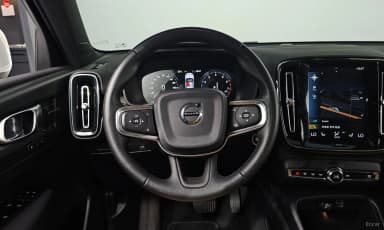 XC40
