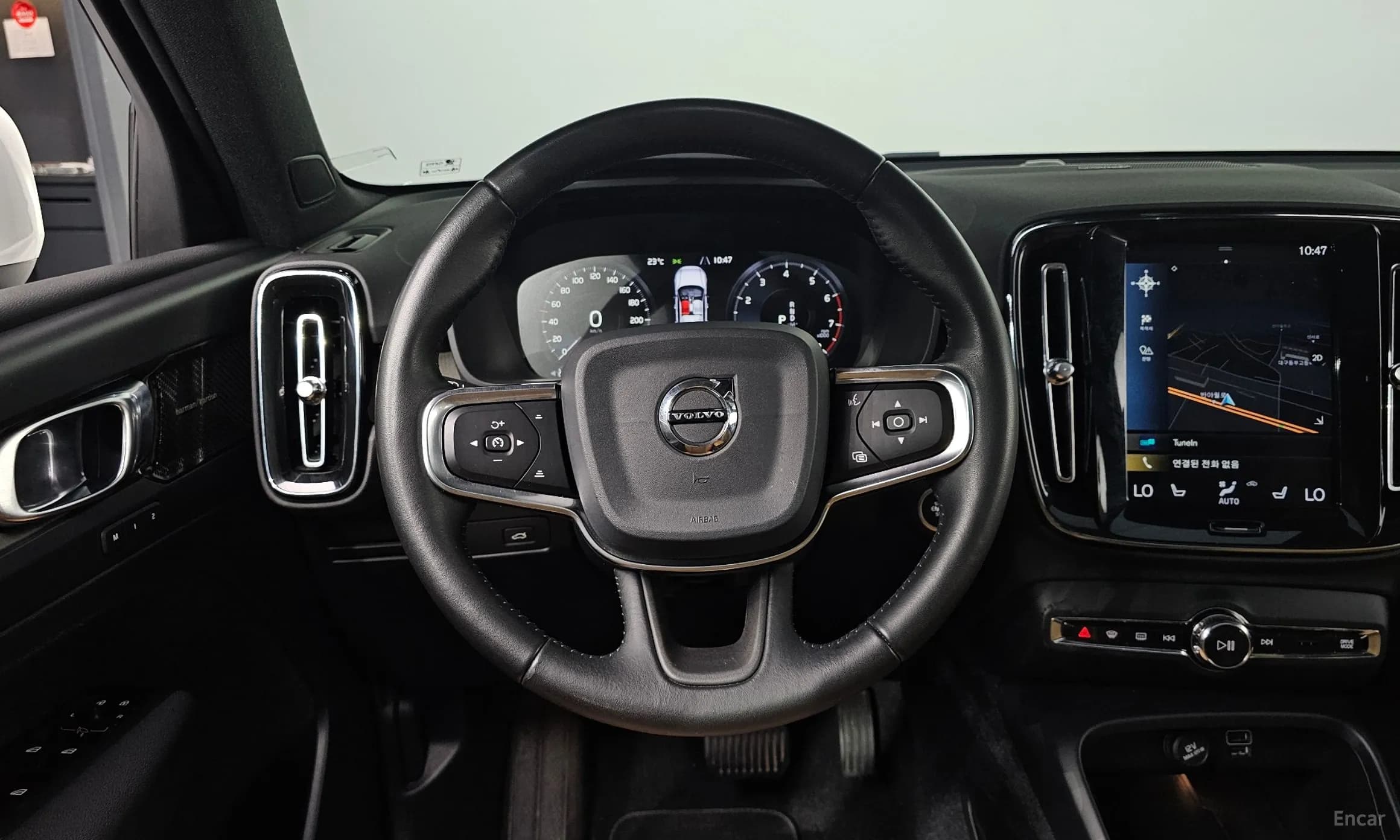 XC40