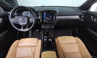 XC40