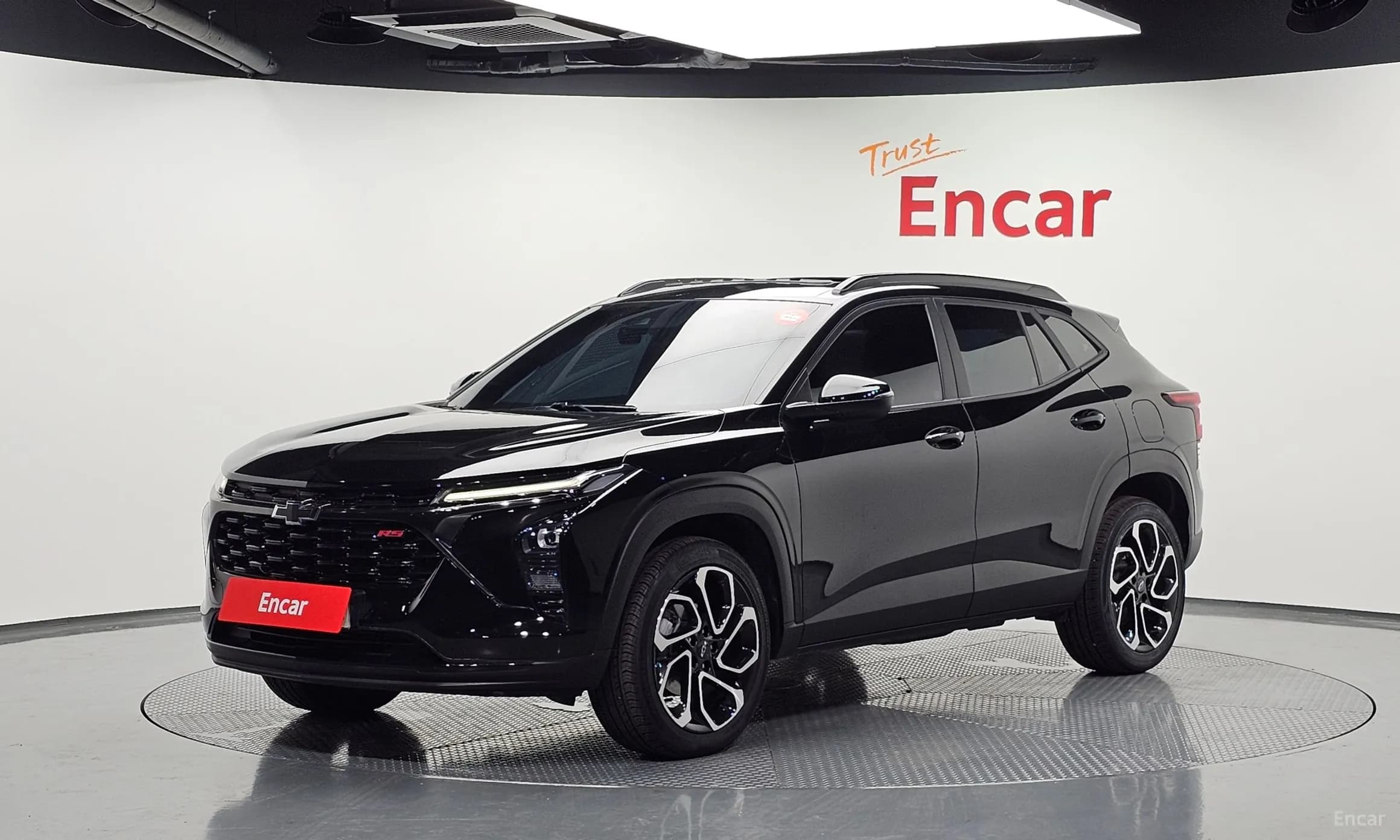 Trax Crossover