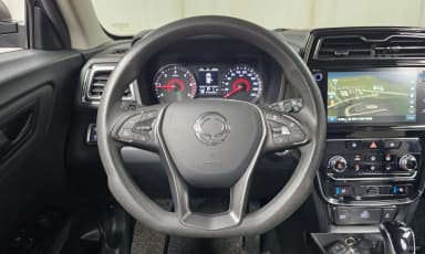 Berry New Tivoli