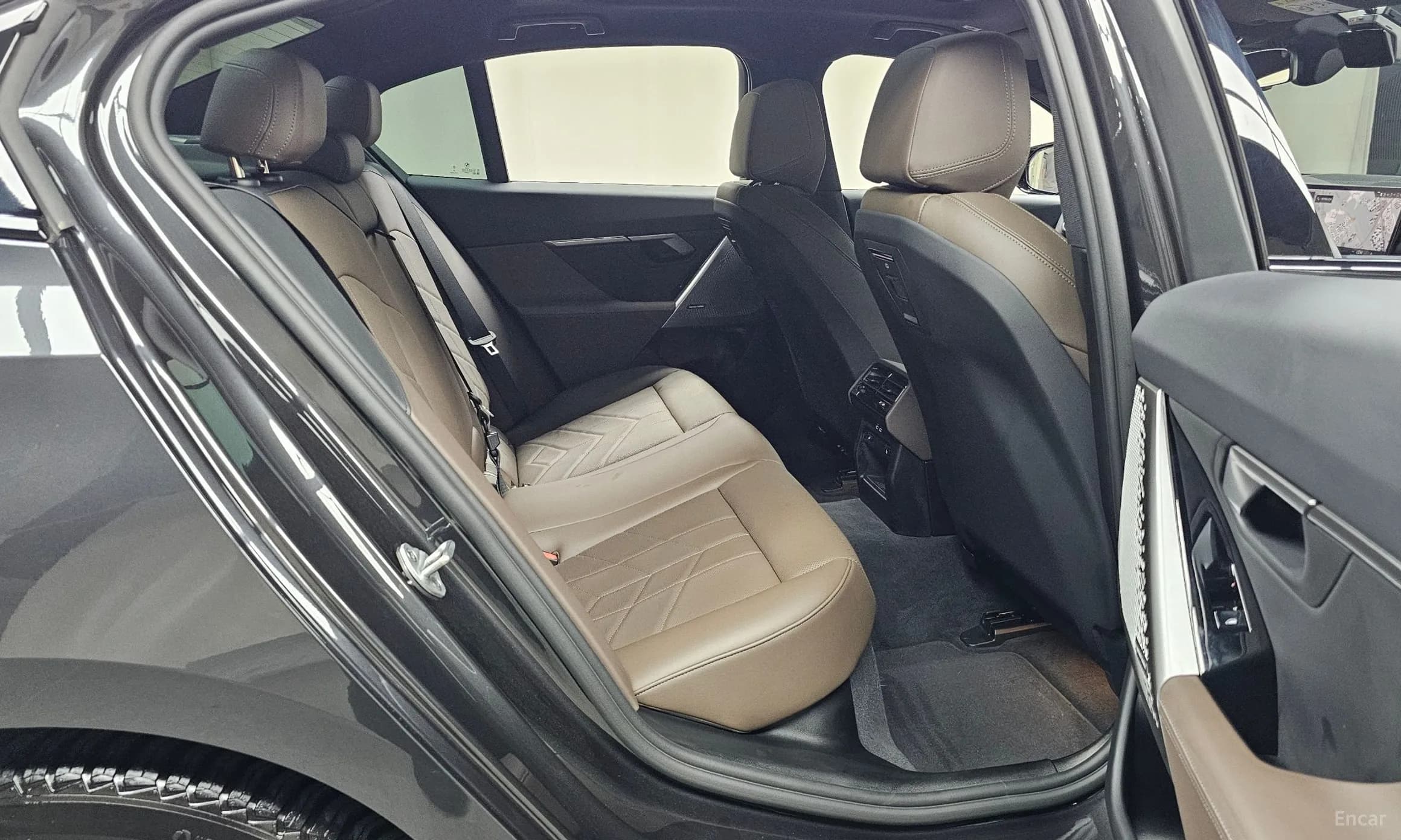 5 Series (G60)