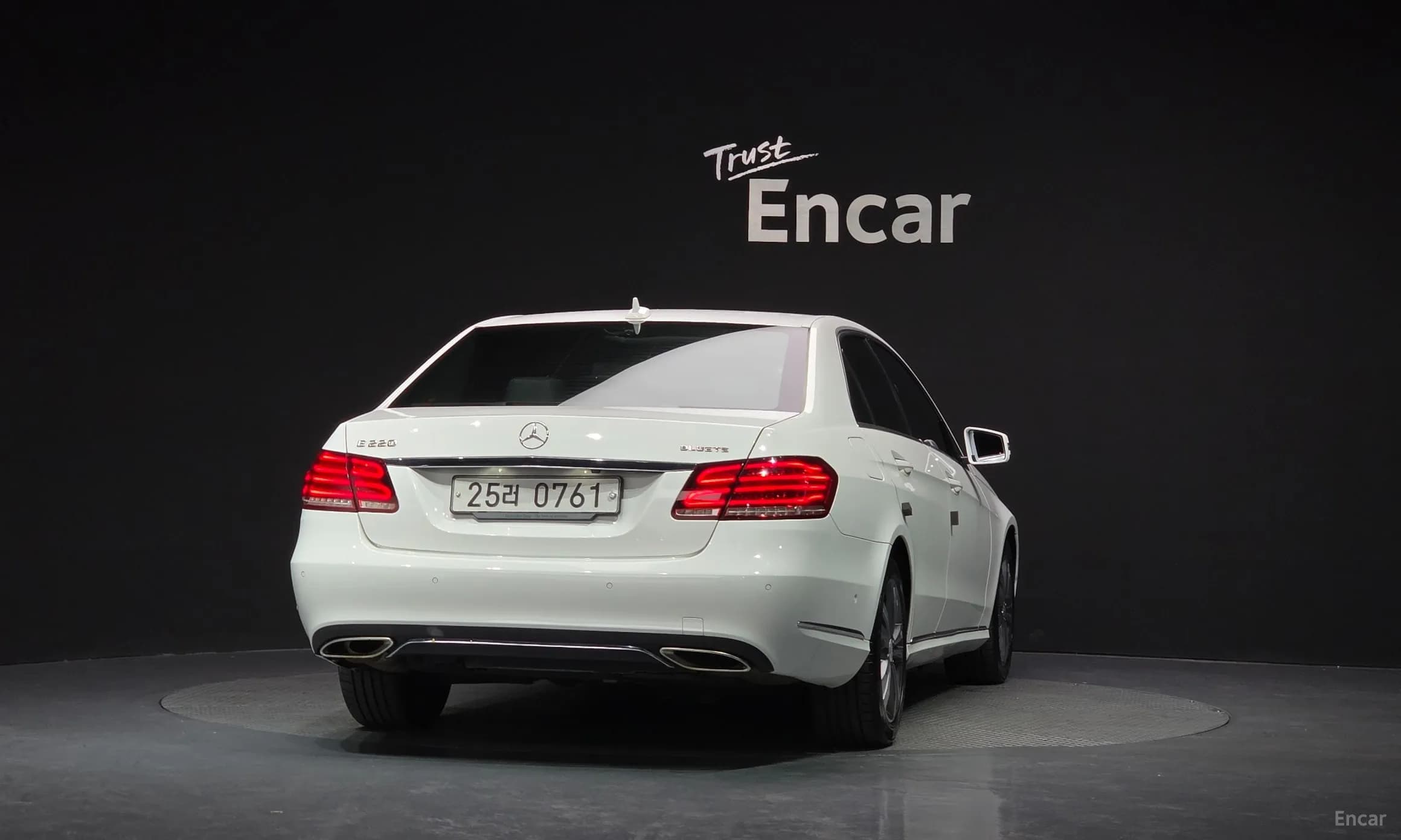 E-Class W212