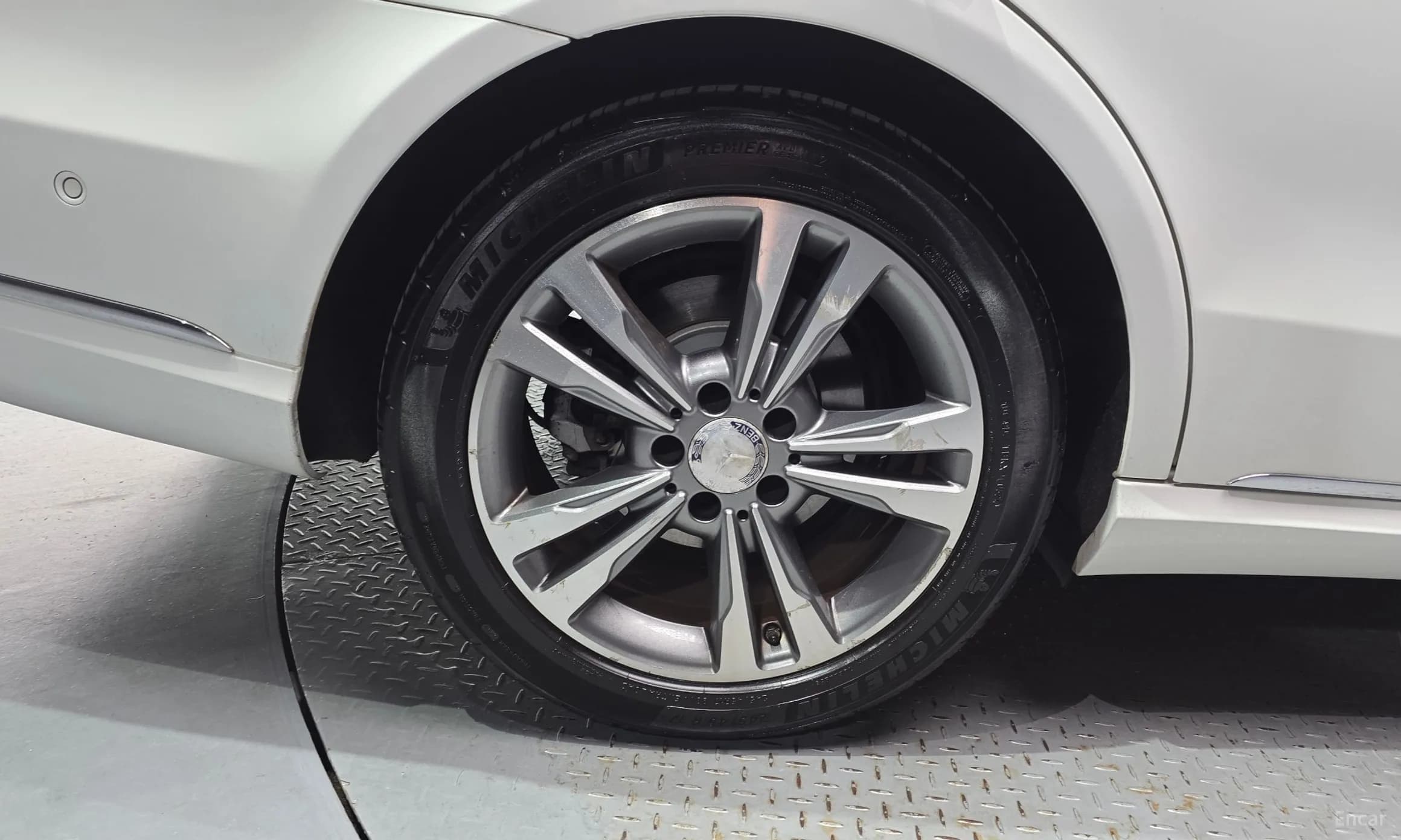 E-Class W212