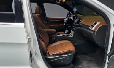 Grand Cherokee