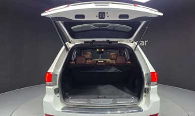 Grand Cherokee