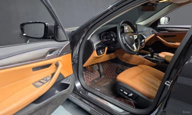 5 Series (G30)