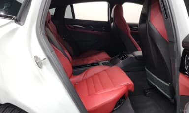Panamera (976)