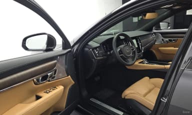 S90