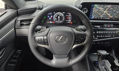 ES300h 7th Generation