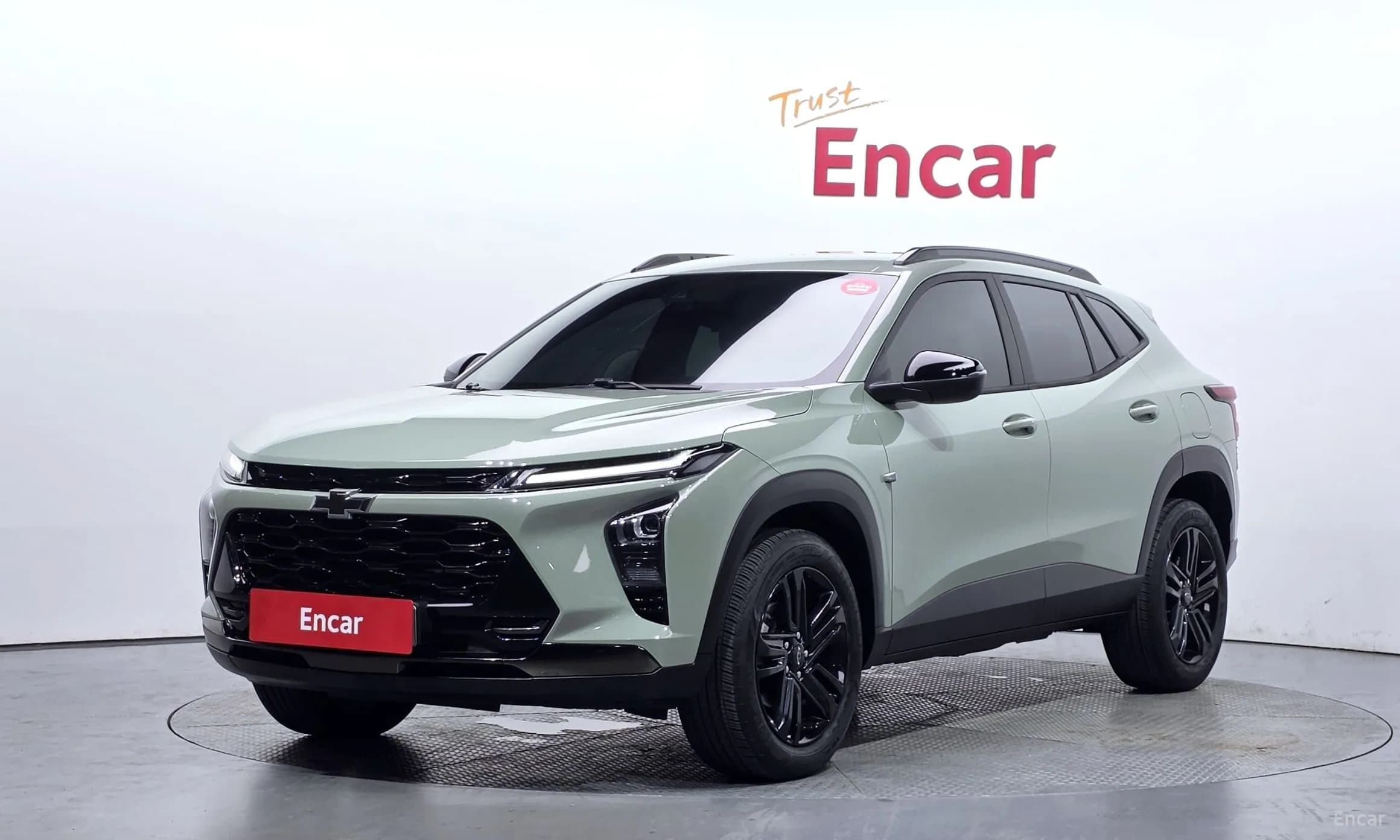 Trax Crossover