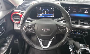 Trax Crossover