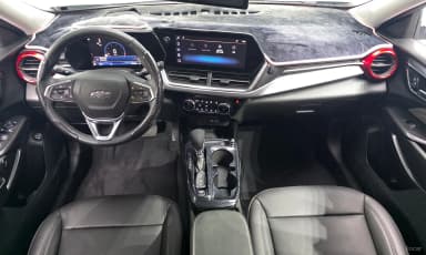 Trax Crossover