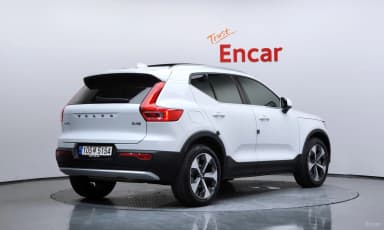XC40